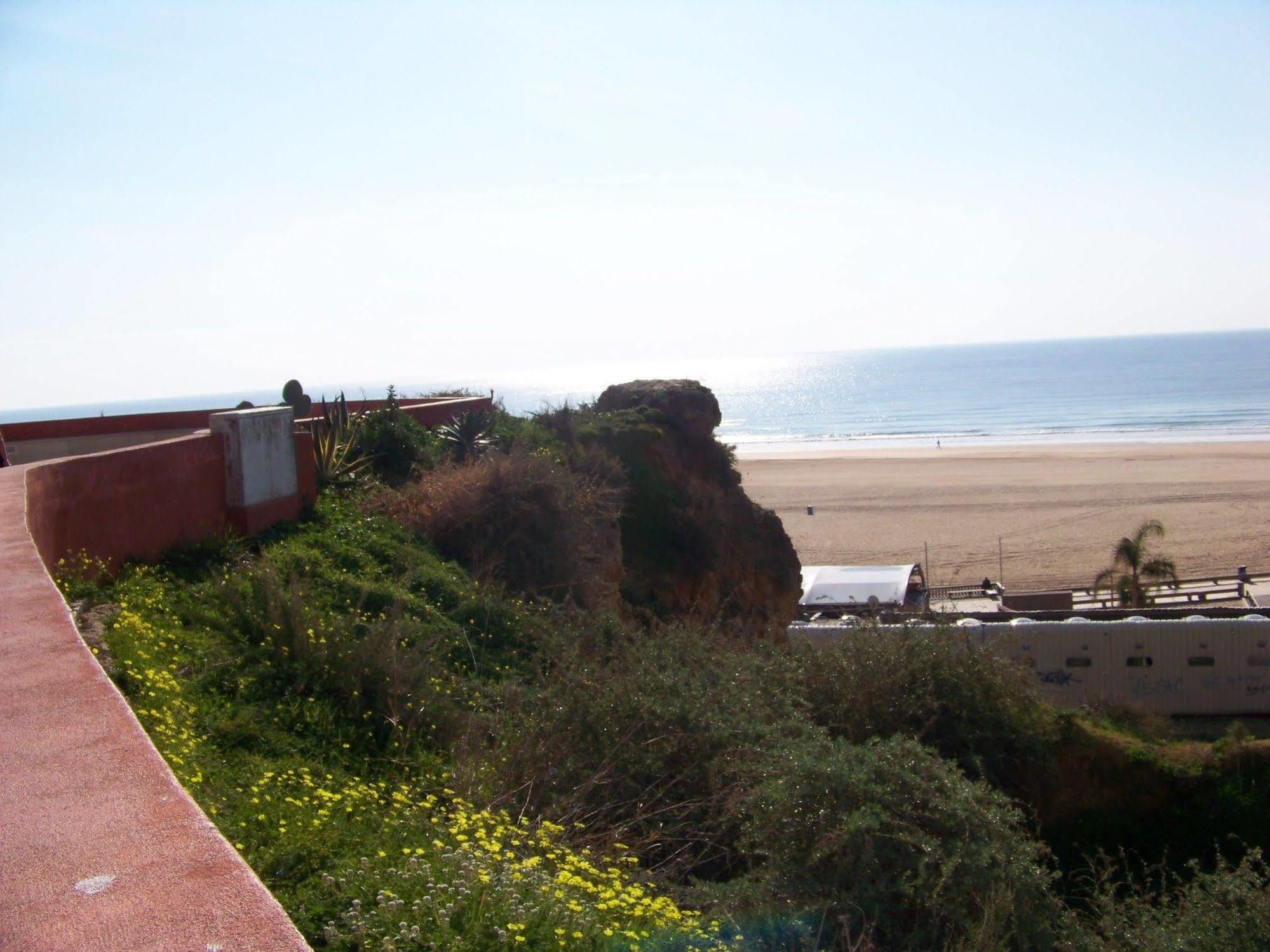 Apartamentos Varandas Da Rocha Portimao Bagian luar foto